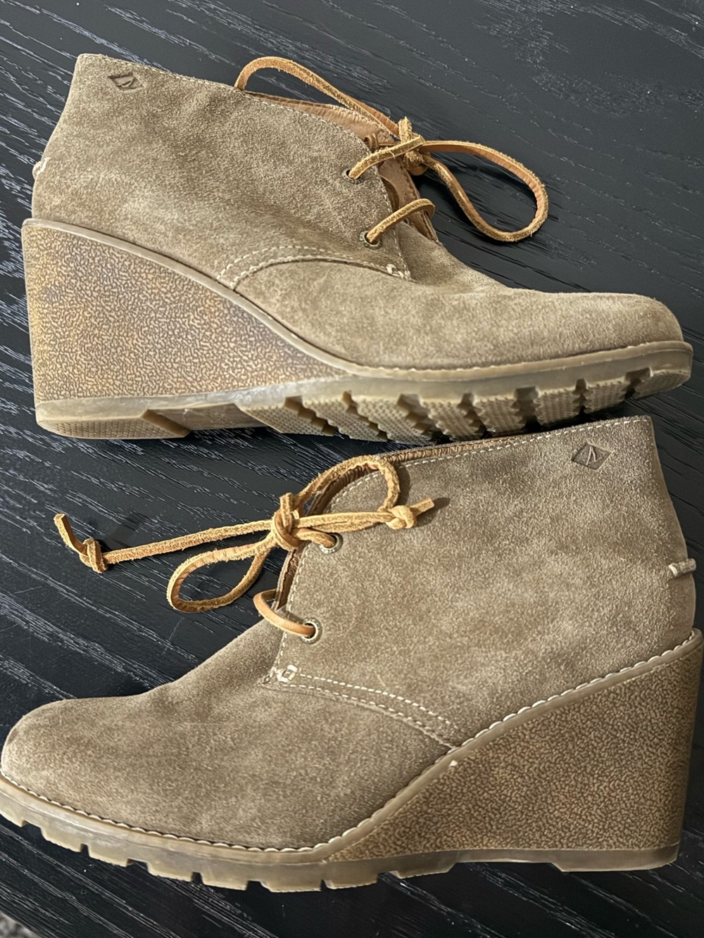 Sperry Women's Suede Wedge Ankle Booties - Beige/Taupe